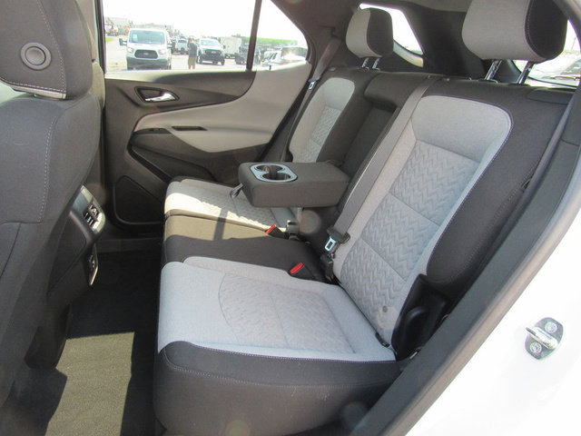 Used 2022 Chevrolet Equinox LS w/ LS Convenience Package FWD image 22