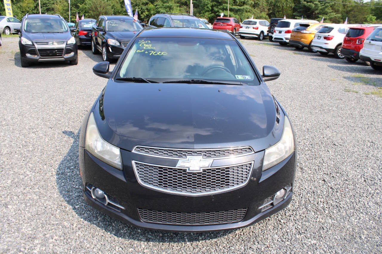 Used 2013 Chevrolet Cruze LTZ w/ Enhanced Safety Package FWD image 3
