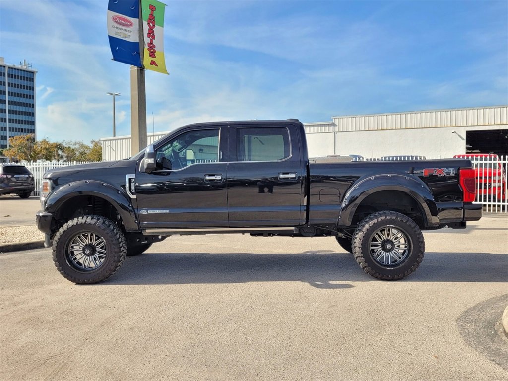Used 2020 Ford F250 Platinum w/ FX4 Off-Road Package image 4