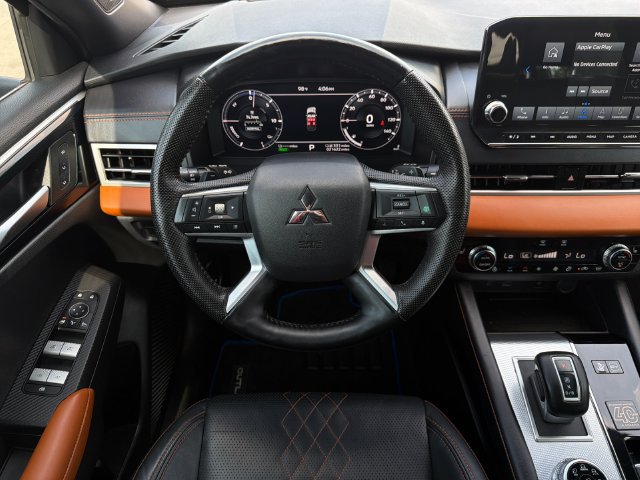 Used 2023 Mitsubishi Outlander SEL 40th Anniversary AWD/4WD image 15