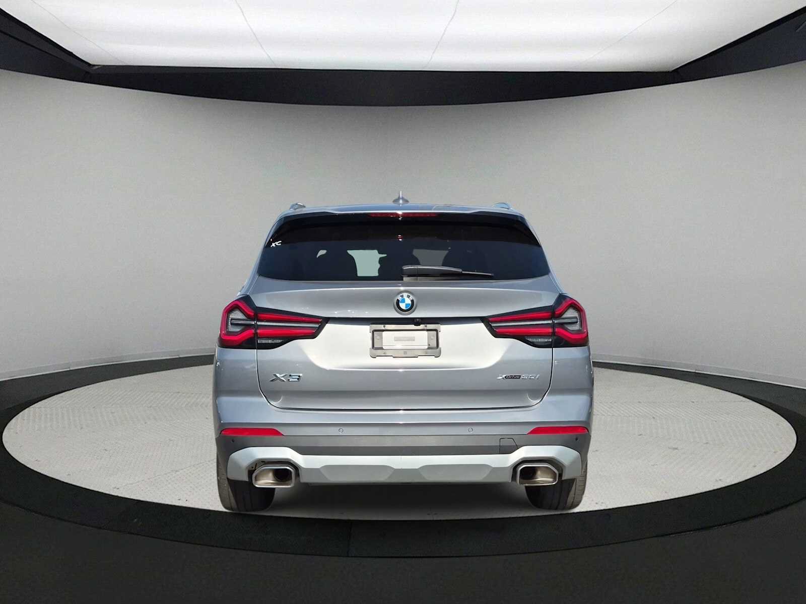 Used 2024 BMW X3 xDrive30i w/ Premium Package AWD/4WD image 7