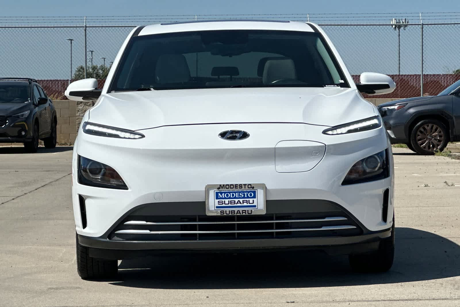 Used 2022 Hyundai Kona SEL w/ Convenience Package FWD image 8