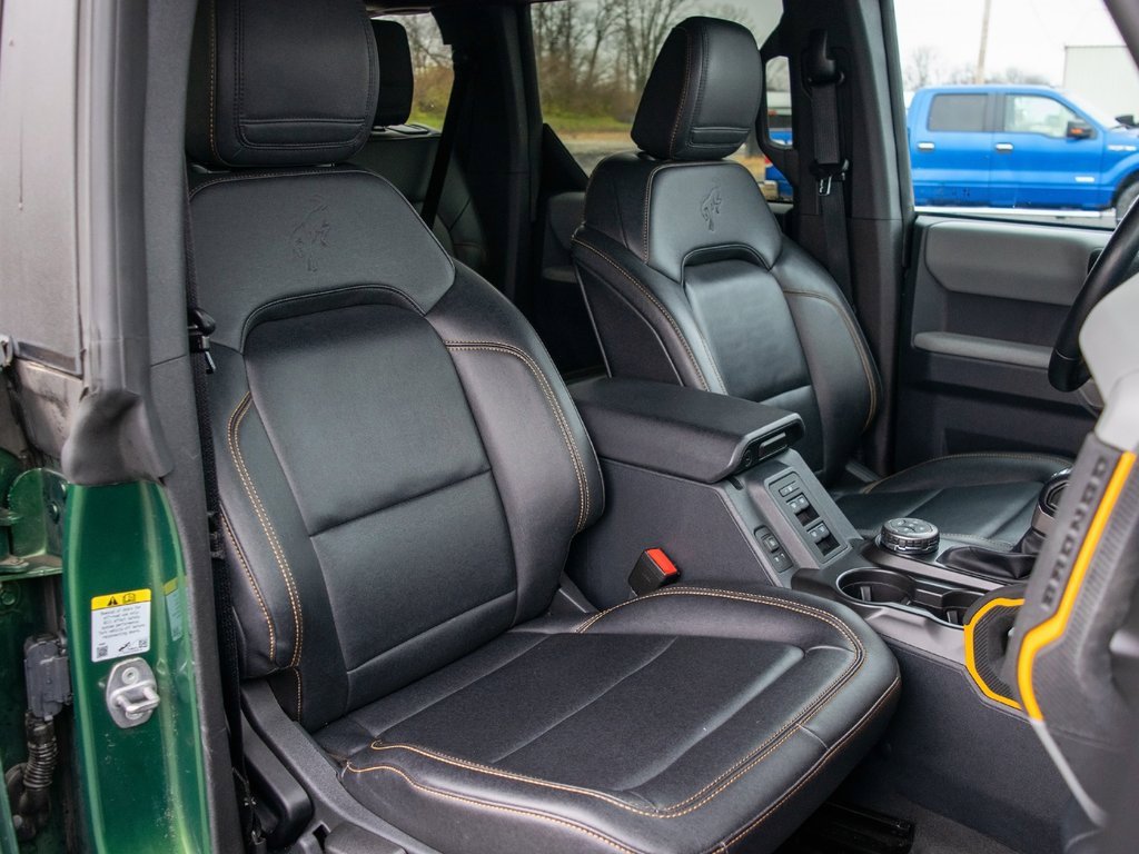 Used 2023 Ford Bronco Badlands image 42