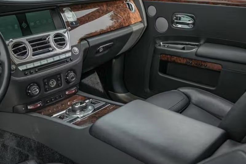 Certified 2016 Rolls-Royce Ghost Extended Wheelbase image 32