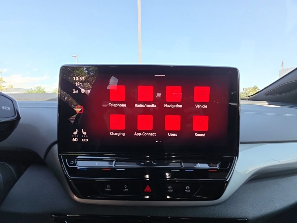 Certified 2023 Volkswagen ID.4 Pro S Plus AWD/4WD image 17