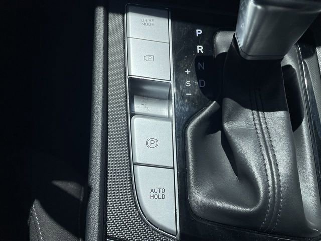 Used 2023 Hyundai Elantra SEL w/ Convenience Package FWD image 18