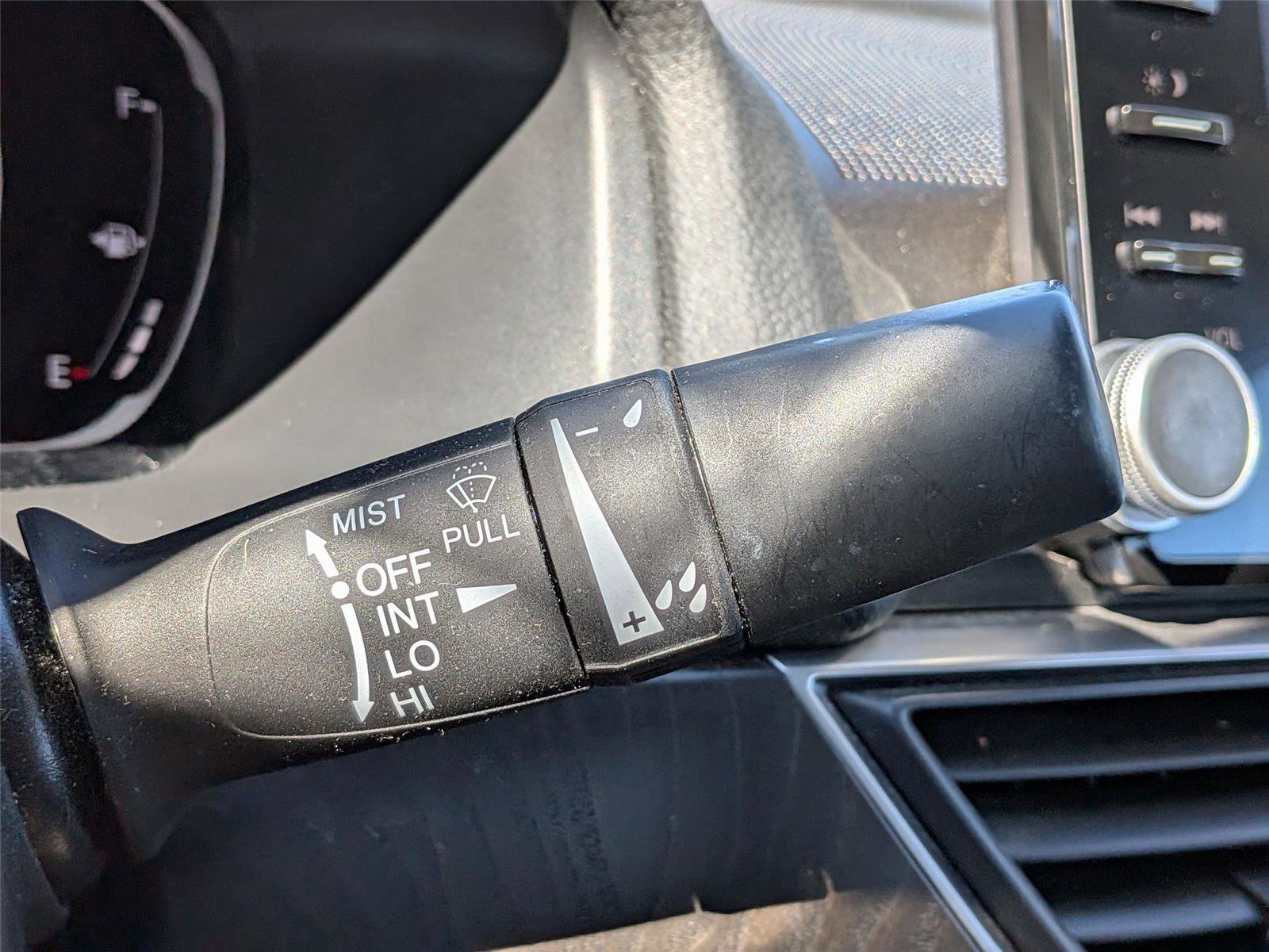 Used 2022 Honda Accord EX-L image 21