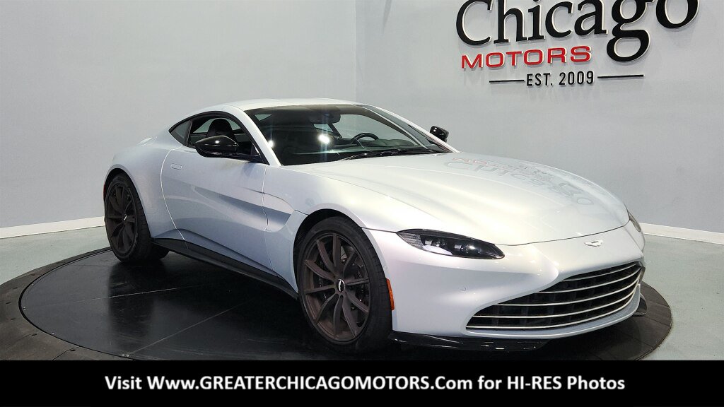 Used 2019 Aston Martin V8 Vantage Coupe RWD image 3