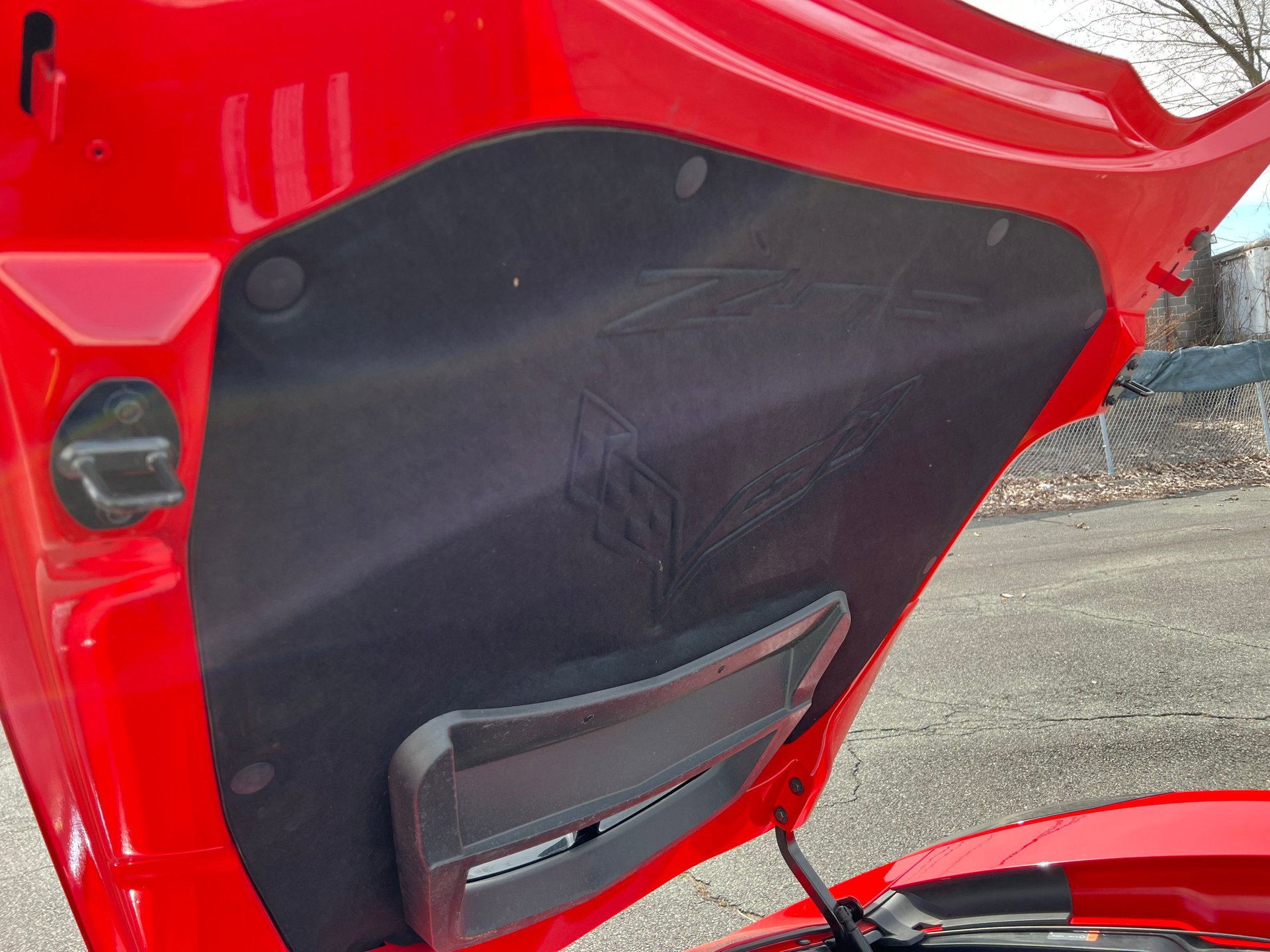 Used 2015 Chevrolet Corvette Z06 w/ 3LZ Preferred Equipment Group image 34