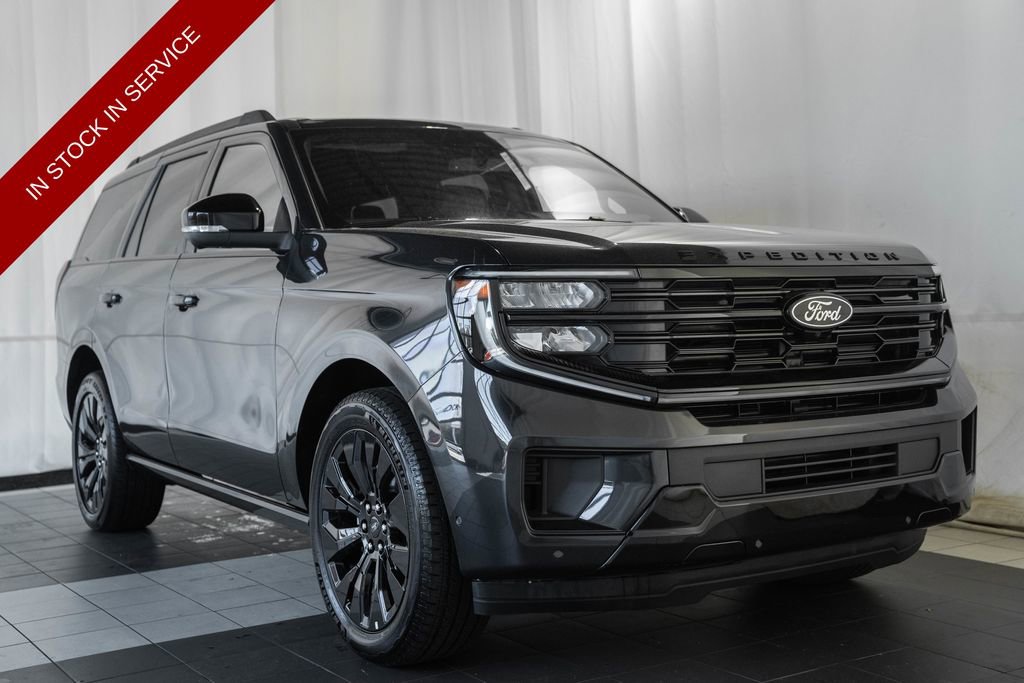Used 2025 Ford Expedition Platinum w/ Stealth Appearance Package
