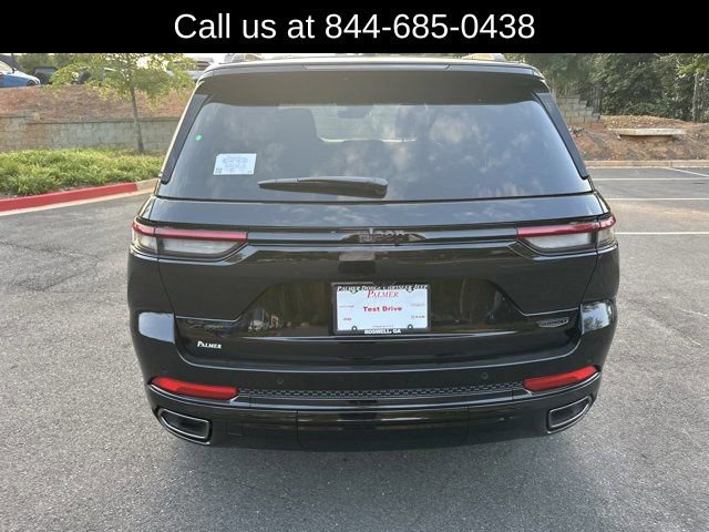 New 2025 Jeep Grand Cherokee Summit image 5