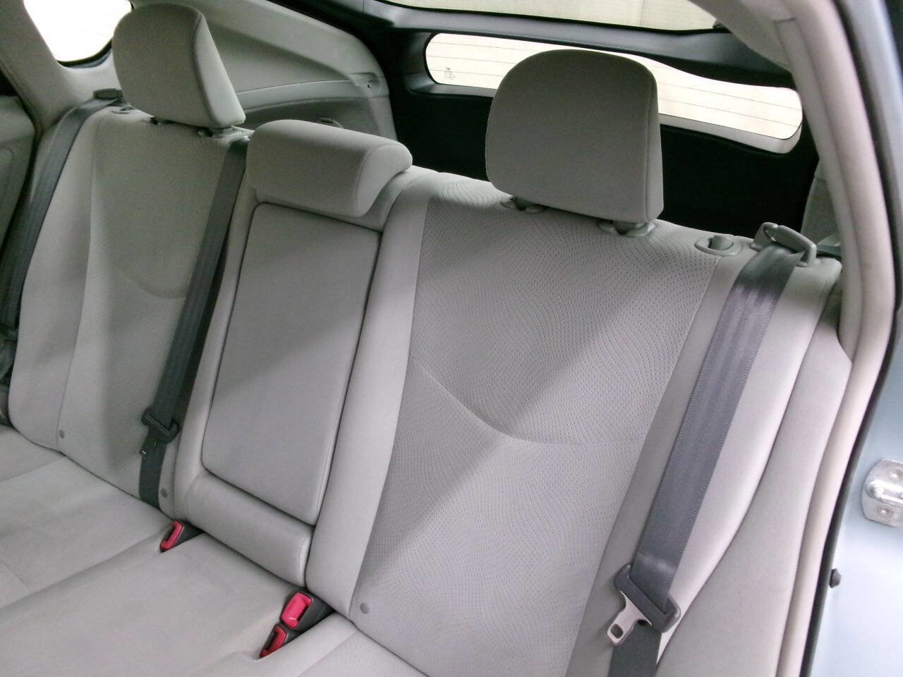 Used 2013 Toyota Prius Two image 17