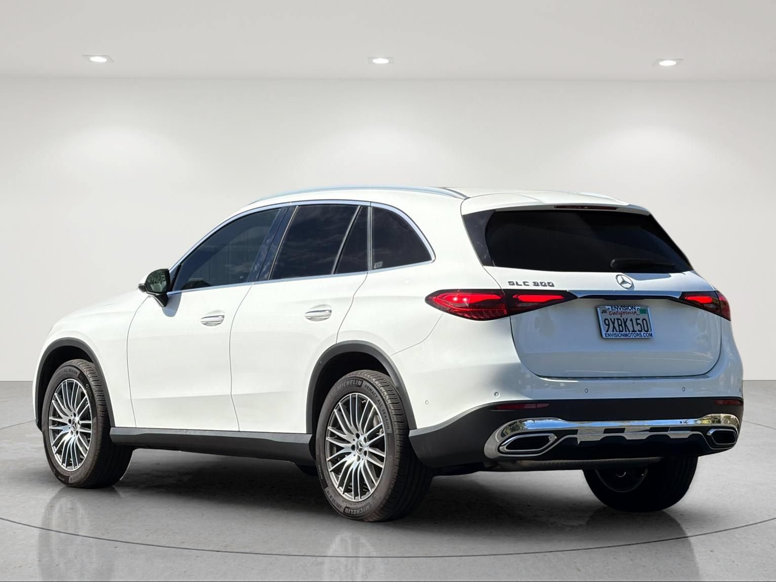 Used 2016 Mercedes-Benz GLC 300 4MATIC image 3