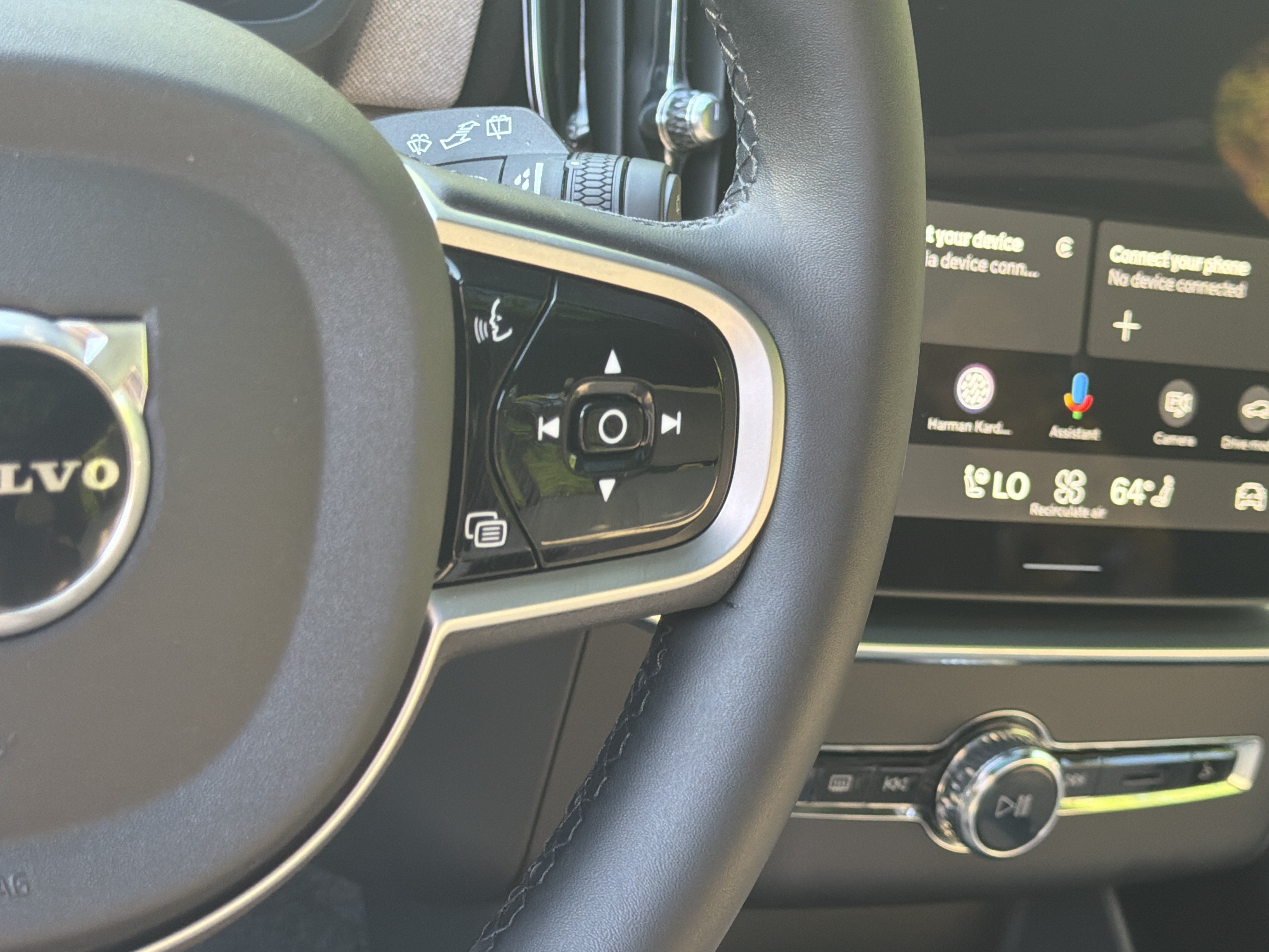 Certified 2026 Volvo XC90 B6 Plus w/ Protection Package Premier AWD/4WD image 20