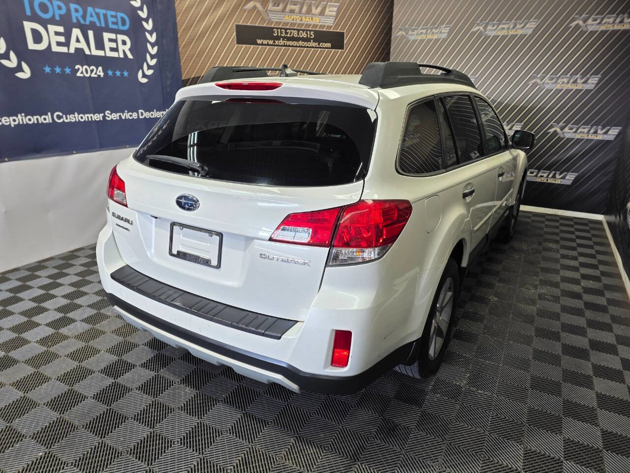 Used 2014 Subaru Outback 2.5i Limited image 15