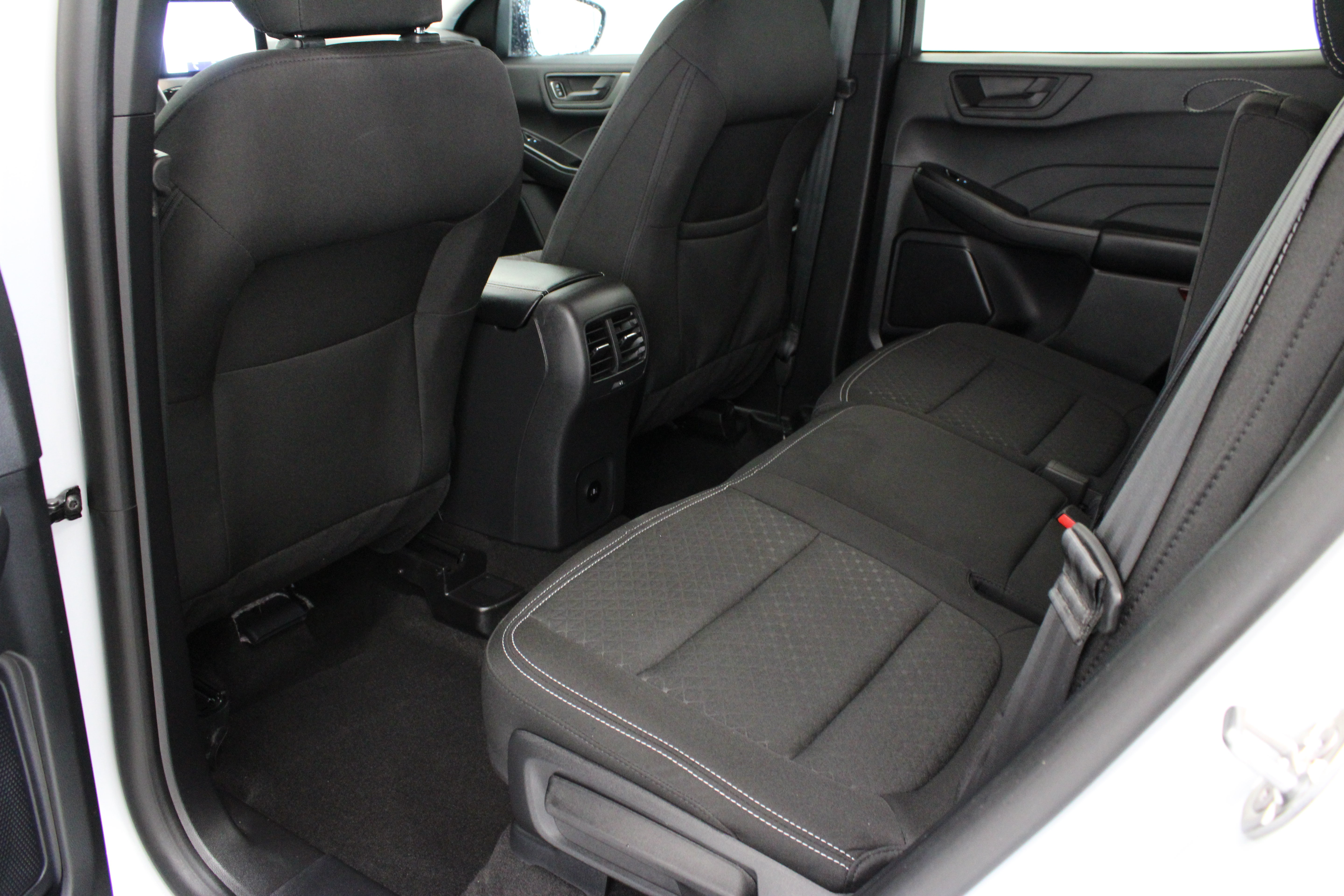 Used 2025 Ford Escape Active FWD image 26