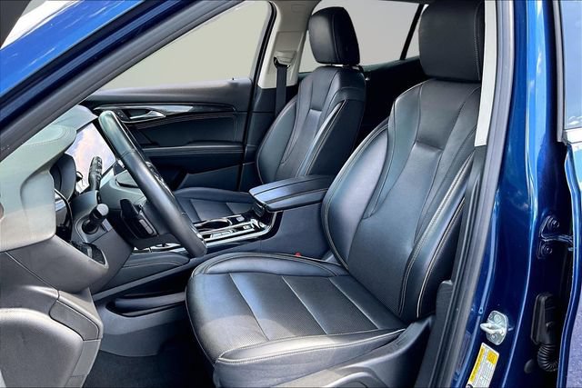 Used 2023 Buick Envision Essence FWD image 20