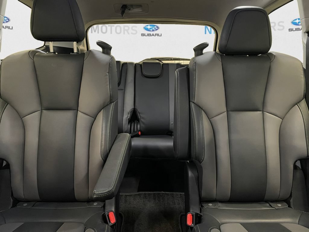 Certified 2024 Subaru Ascent Onyx Edition AWD/4WD image 11