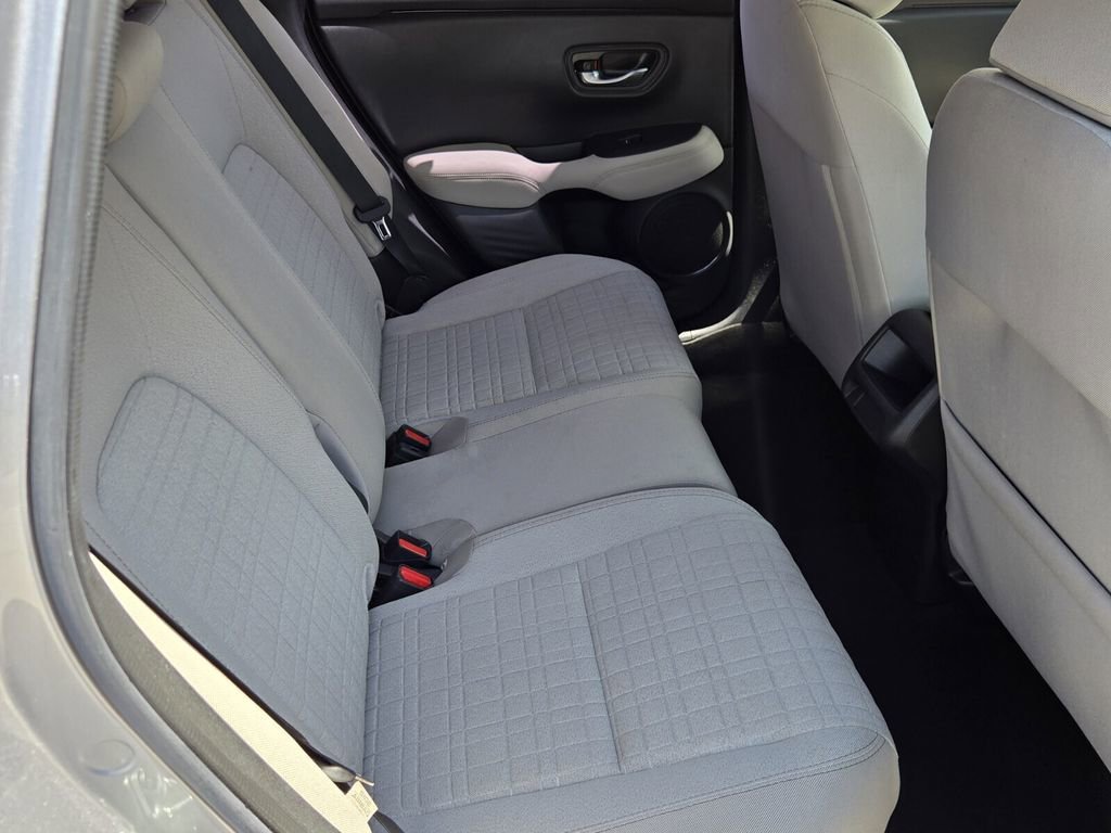 Certified 2023 Honda HR-V LX image 16