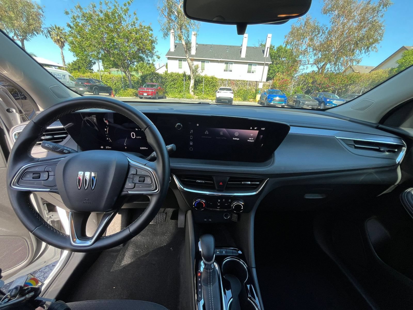 Used 2025 Buick Encore GX Preferred FWD image 32