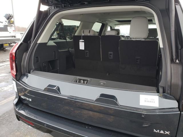 New 2025 Ford Expedition Max Active image 9