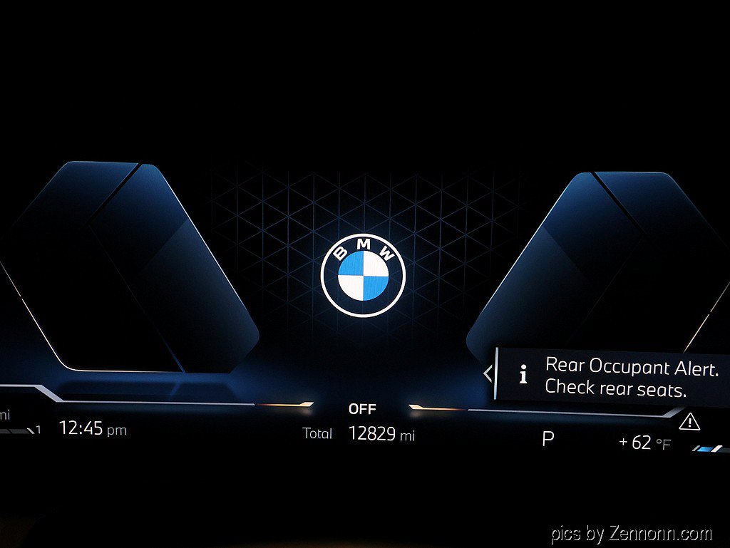 Certified 2025 BMW X3 xDrive30i w/ Premium Package AWD/4WD image 17