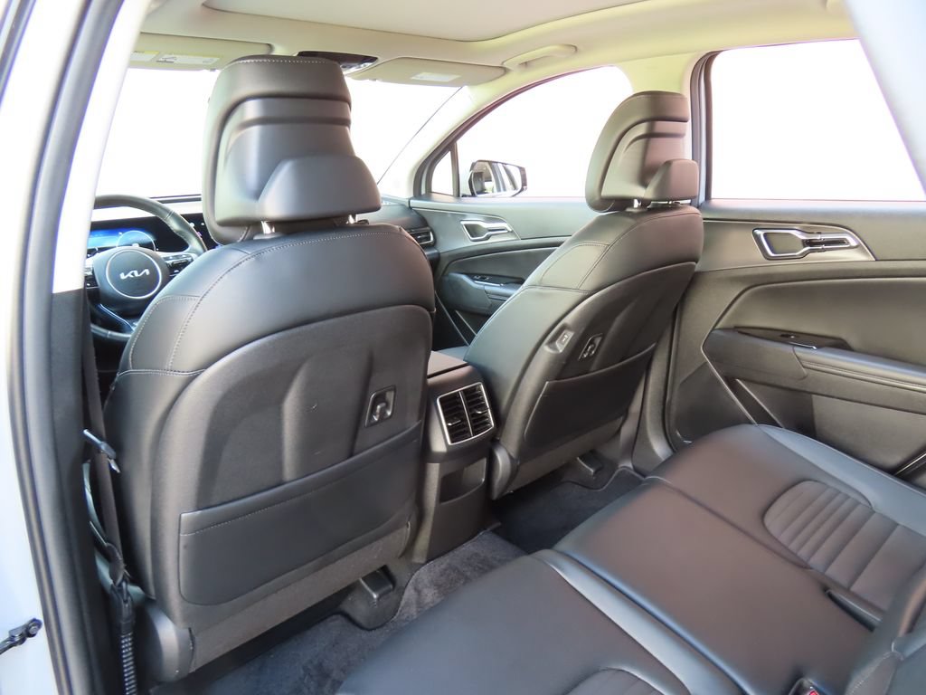 Certified 2024 Kia Sportage SX AWD/4WD image 32