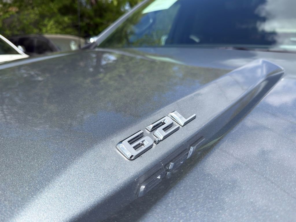 Used 2026 Chevrolet Silverado 1500 High Country w/ Technology Package image 4