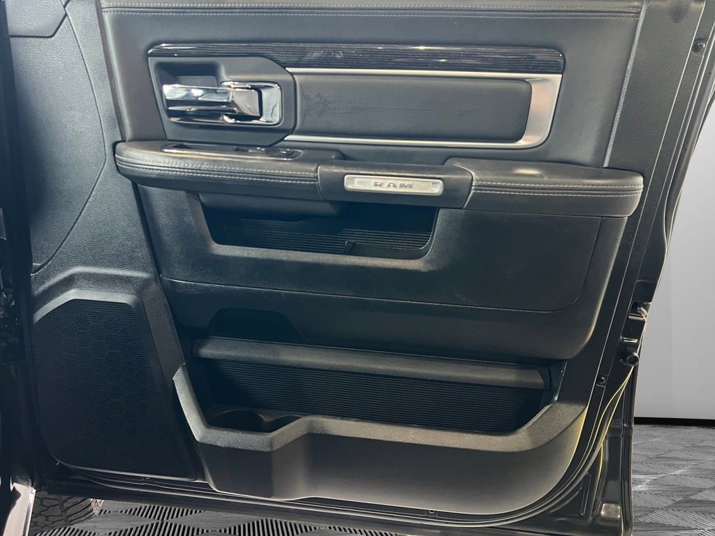 Used 2015 RAM 1500 Limited image 13