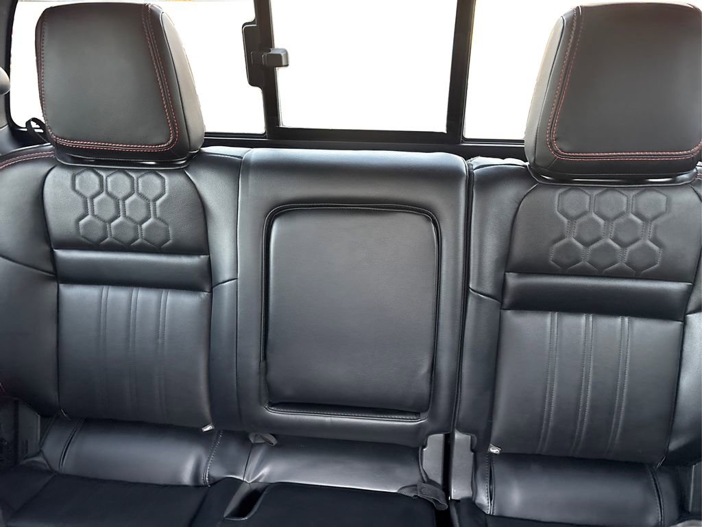 Used 2024 Nissan Frontier PRO-4X w/ Pro Premium Package image 17