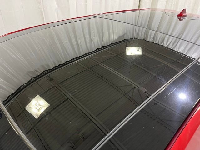 Used 2019 Ford Edge Titanium w/ Equipment Group 301A image 25