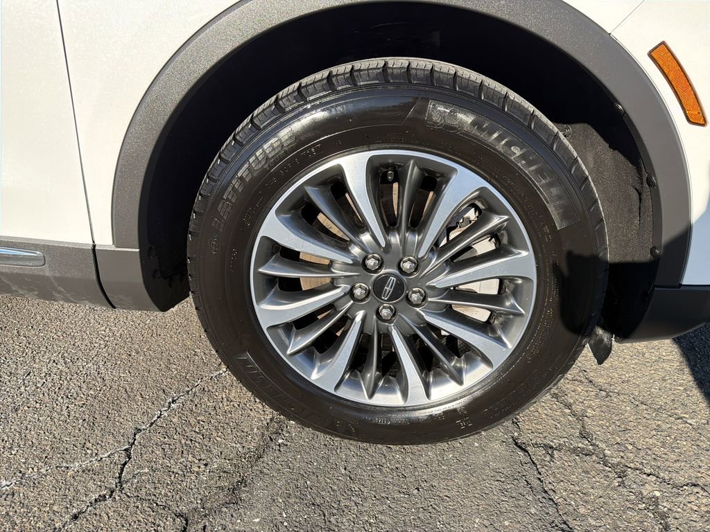 Certified 2023 Lincoln Nautilus AWD w/ Premium Package image 33