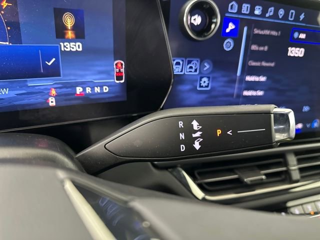 Used 2024 Chevrolet Equinox EV RS image 20