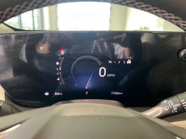 Used 2024 Buick Encore GX Avenir w/ Avenir Convenience Package image 23