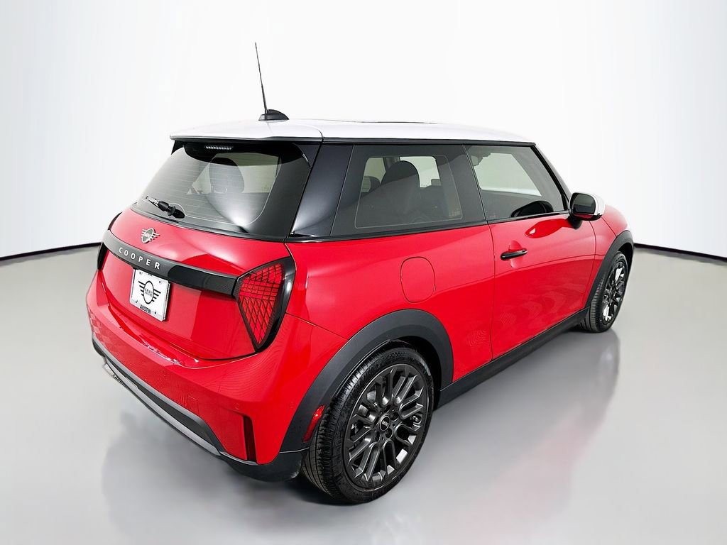 Certified 2025 MINI Cooper 2-Door Hardtop image 5