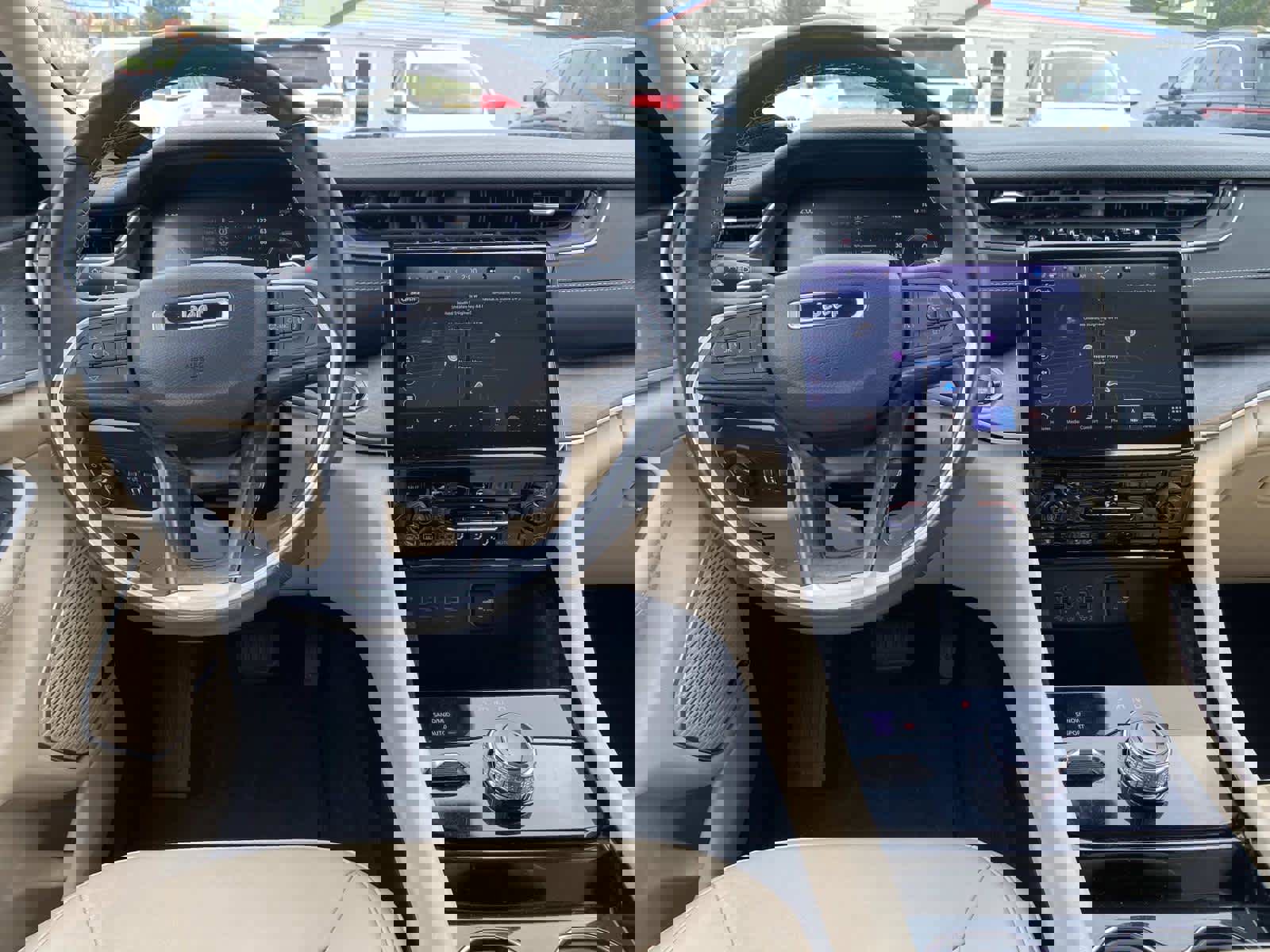 Certified 2022 Jeep Grand Cherokee L Limited image 12