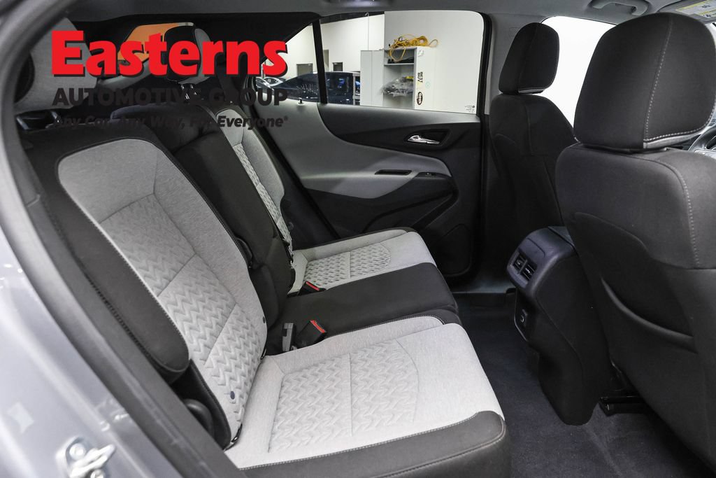 Used 2023 Chevrolet Equinox LT FWD image 22