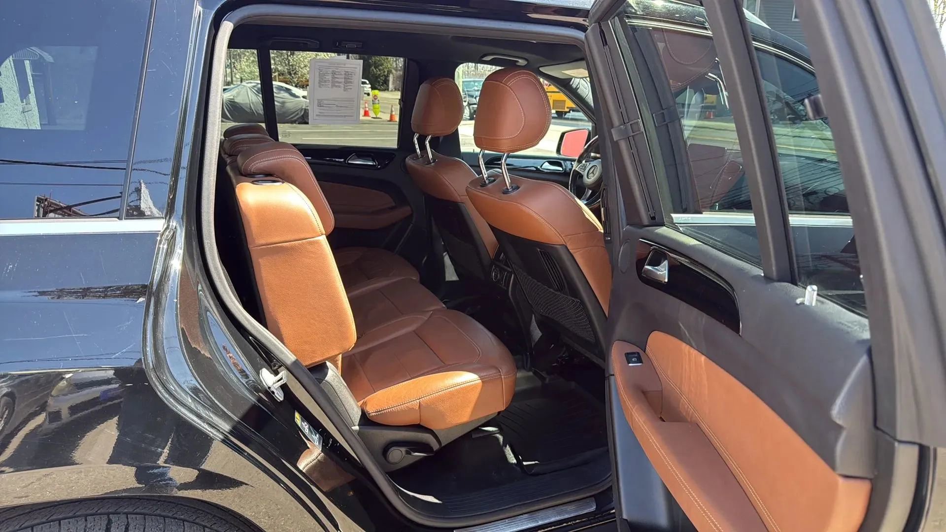 Used 2017 Mercedes-Benz GLS 450 4MATIC image 24