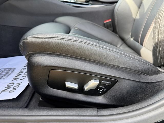 Used 2018 BMW 540i RWD image 14