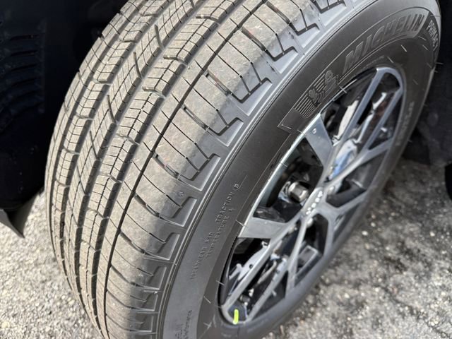 New 2025 Jeep Grand Cherokee Limited w/ MOPAR Finishing Package image 5