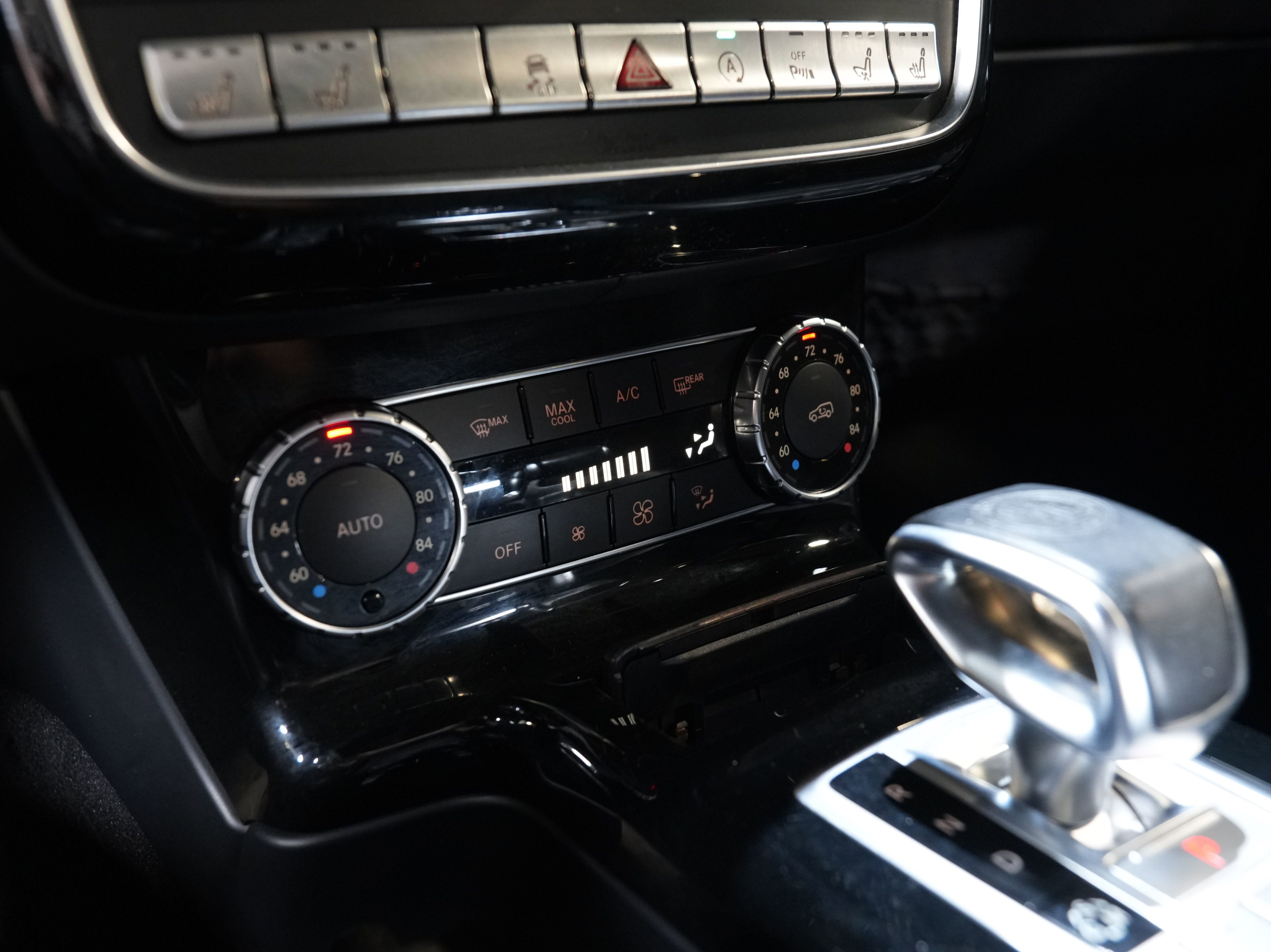 Used 2016 Mercedes-Benz G 63 AMG 4MATIC image 35