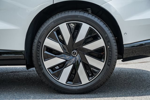 New 2026 Volvo EX90 Ultra AWD/4WD image 18