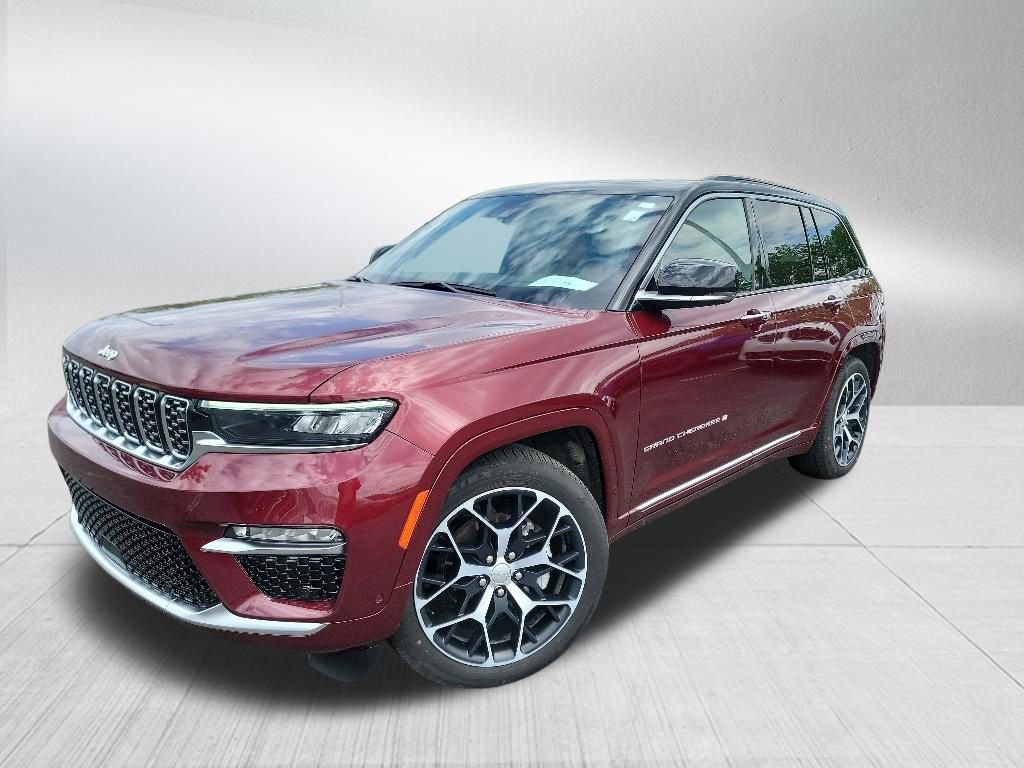 Used 2024 Jeep Grand Cherokee Summit AWD/4WD image 1