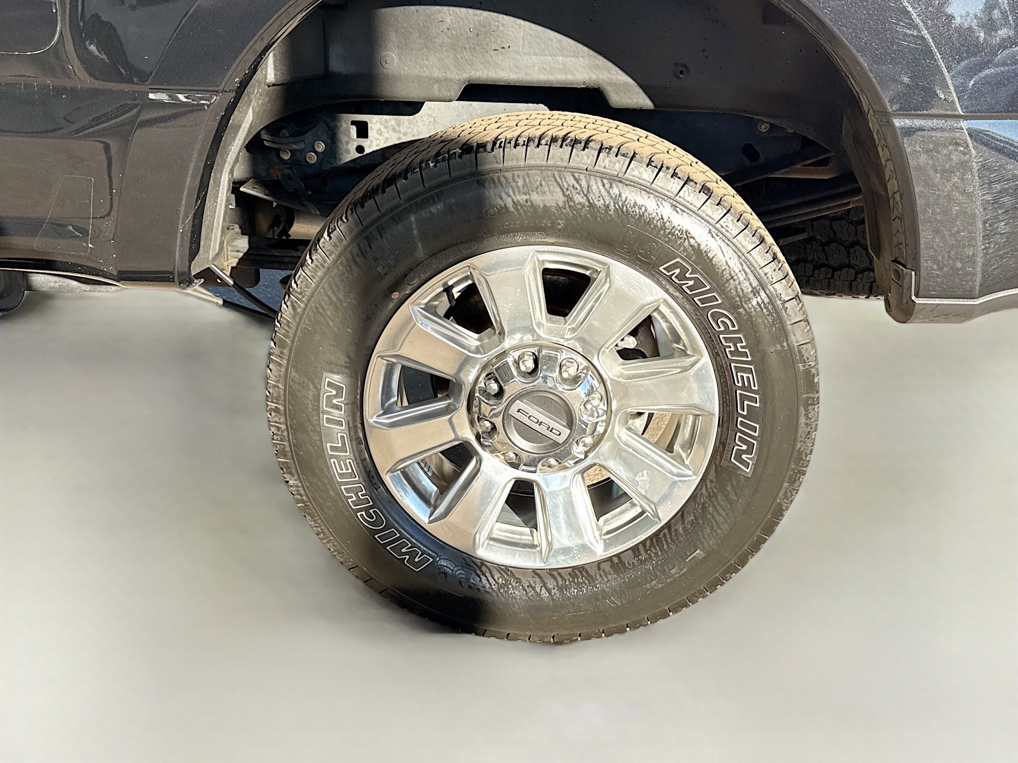 Used 2020 Ford F350 Platinum w/ Snow Plow Prep Package image 36