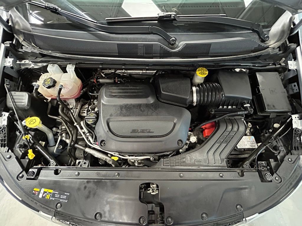 Used 2023 Chrysler Pacifica Limited image 56