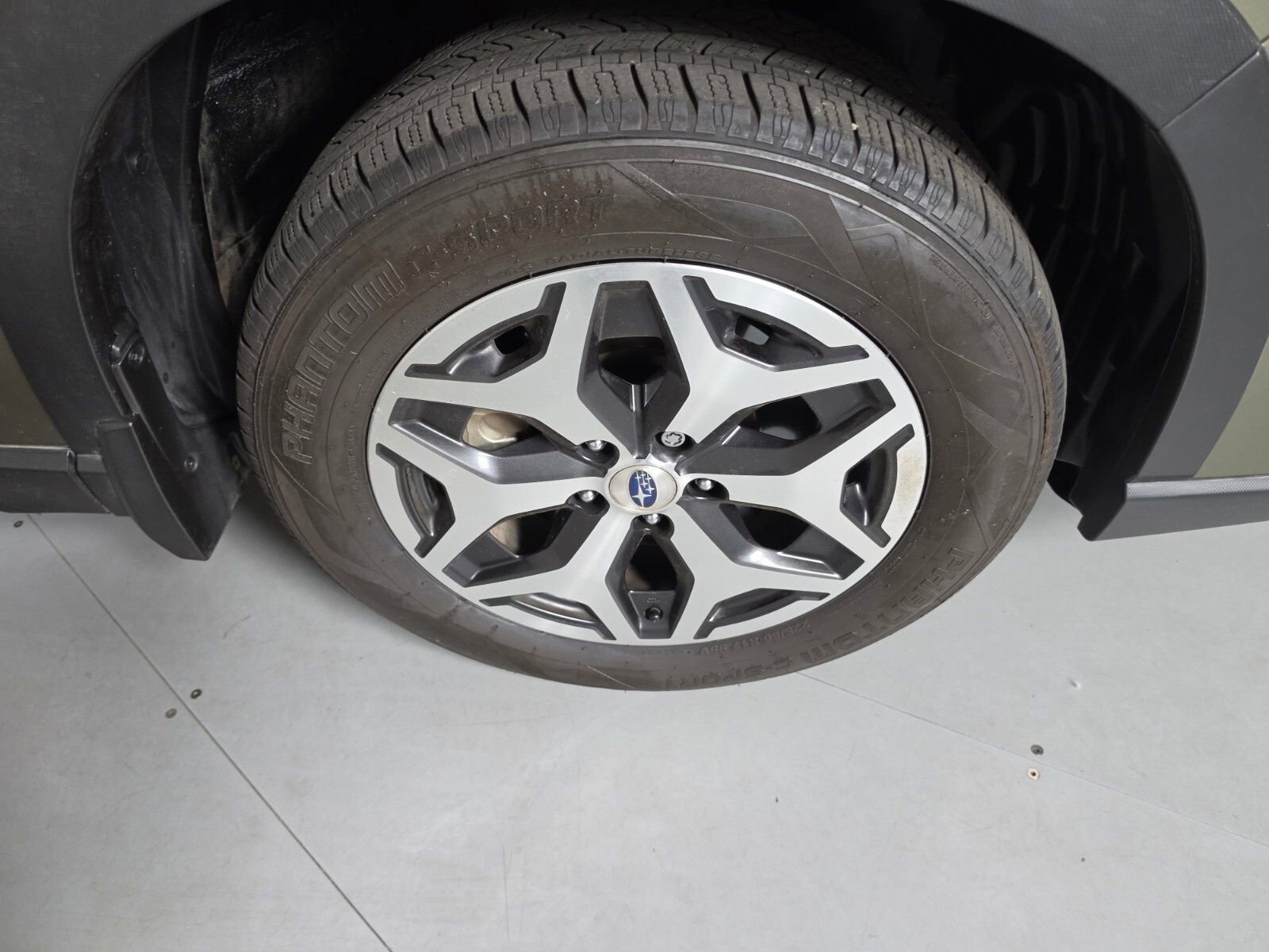 Certified 2024 Subaru Forester Premium AWD/4WD image 12