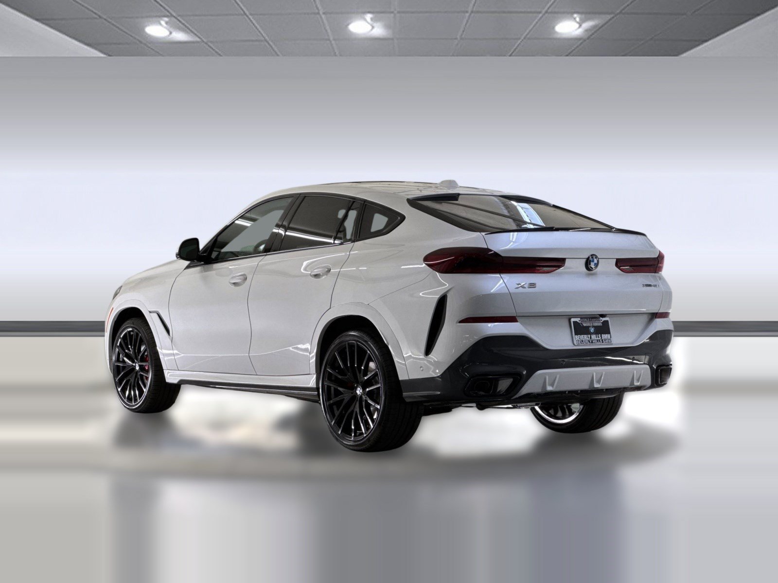 New 2027 BMW X6 xDrive40i w/ Climate Comfort Package AWD/4WD image 3