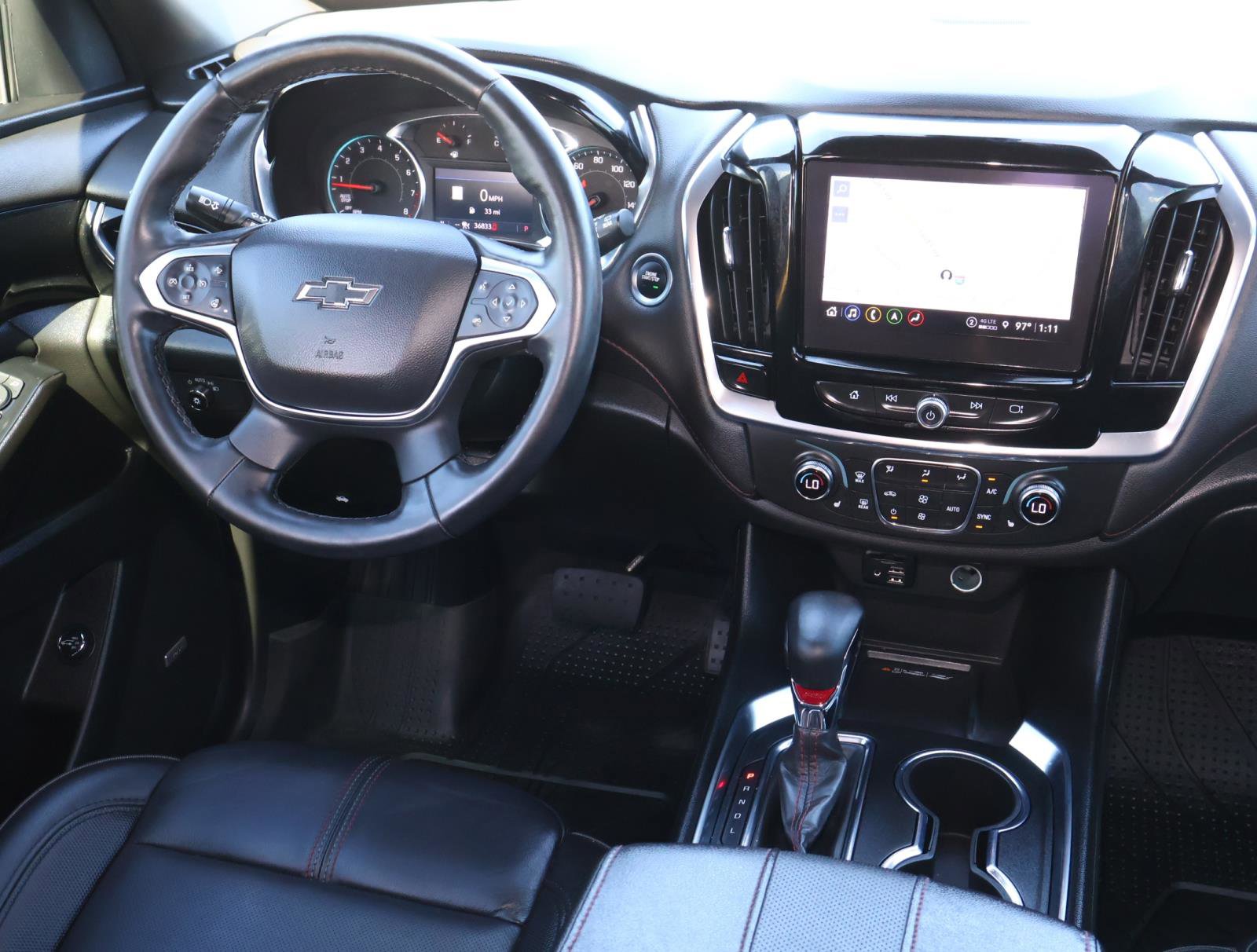 Used 2023 Chevrolet Traverse RS image 11