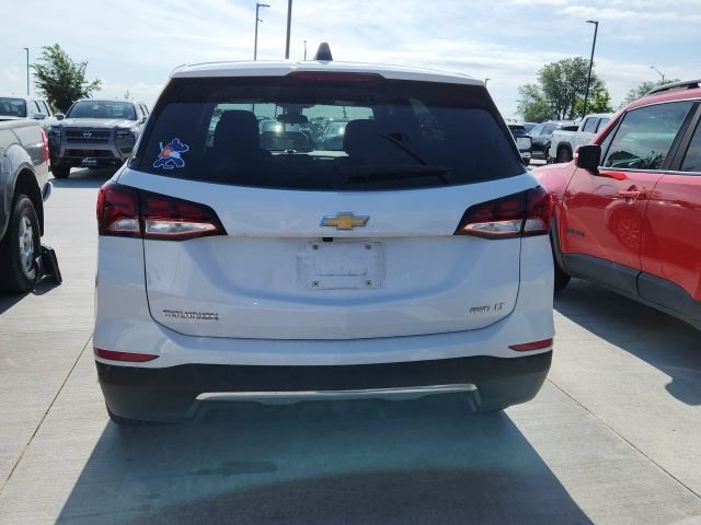 Used 2022 Chevrolet Equinox LT AWD/4WD image 2