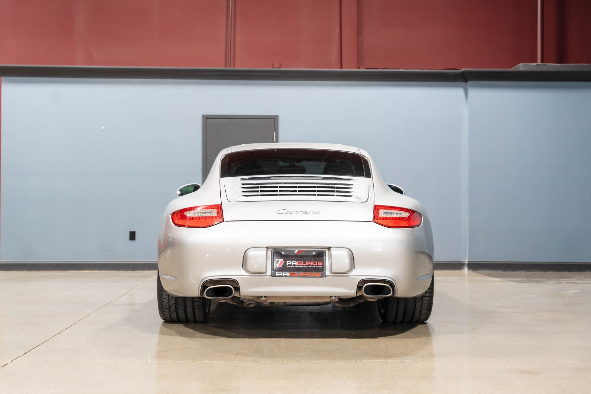 Used 2009 Porsche 911 Carrera RWD image 5